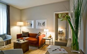 Escalus Luxury Suites Werona Room photo