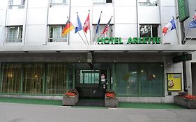 Hotel Arlette Beim Hauptbahnhof Zurych Exterior photo