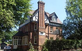 Awentsbury Hotel Near Birmingham University Exterior photo