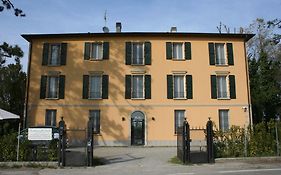 Residence Alle Scuole Country House Granarolo dellʼEmilia Exterior photo