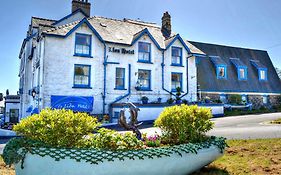 Lion Hotel & Studio Apartments Criccieth Exterior photo