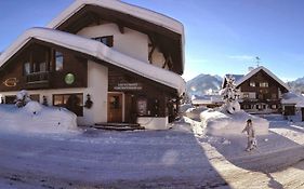 Hotel Gatterhof Riezlern Exterior photo