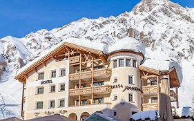 Hotel Relais & Chateaux Chasa Montana Samnaun Exterior photo