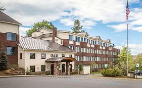 Comfort Suites South Burlington Near University Exterior photo