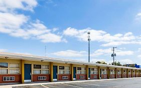 Econo Lodge Topeka Exterior photo