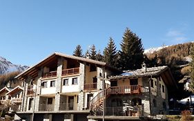 Residence Les Myosotis Champoluc Exterior photo