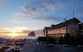 Headlands Coastal Lodge & Spa Pacific City Exterior photo