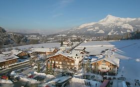 Sport Und Familienhotel Klausen Kirchberg in Tirol Exterior photo