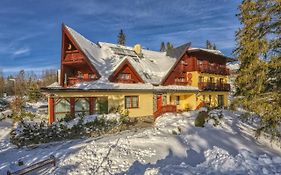 Hotel Penzion Ingrid Štrbské Pleso Exterior photo