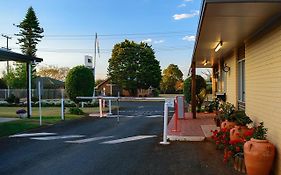 Hotel Big4 Toowoomba Garden City Holiday Park Exterior photo