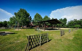 Oliver Inn Camping Balatonlelle Exterior photo