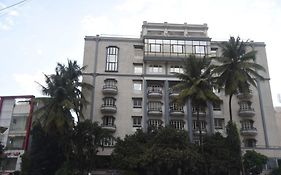 Hotel Maurya Bengaluru Exterior photo