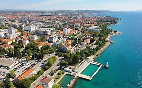 Apartments & Rooms Kolovare Beach, Zadar Exterior photo