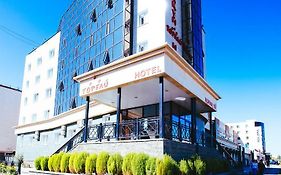 Torgay Hotel Astana Exterior photo