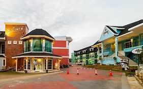 Nabanmae Resort Lampang Exterior photo