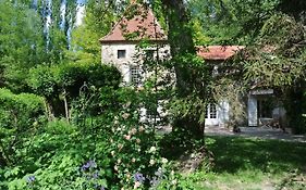 Hotel Moulin De Repassat Etape Voie Verte Bazens Exterior photo