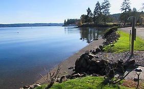 Motel The Waterfront At Potlatch Shelton Exterior photo