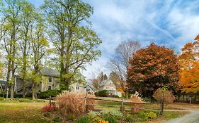 Chesterfield Inn Exterior photo