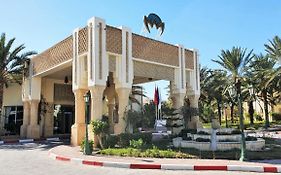 Hotel Ras El Ain Tauzar Exterior photo