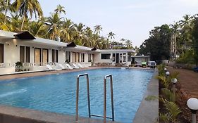 Golden Sands Resort, Morjim Exterior photo