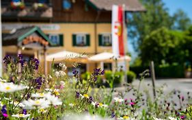 Hotel Landgasthof Altwirt Seeham Exterior photo