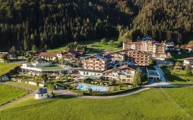 Hotel Seehof Walchsee Exterior photo