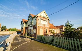 Bed and Breakfast The Nelson Burnham Market Exterior photo