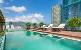 Dolphin Hotel And Apartment Da Nang Exterior photo