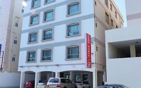 Apartament Oyo 107 Dana Plaza 1 Manama Exterior photo