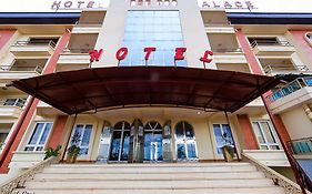 Hotel Aurelia Palace Yaoundé Exterior photo