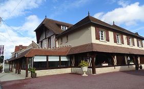 Hotel Le Vauban Merville-Franceville-Plage Exterior photo