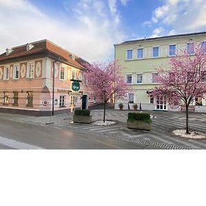 Gasthof Hametner Mit Innviertlerhof Mit Direktem Zugang Zur Therme Mediterrana Durch Unseren Garten! Bad Hall Exterior photo