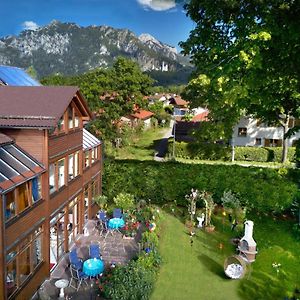 Haus Bei Der Linden Ferienwohnungen Schwangau Exterior photo