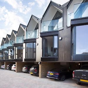 Aparthotel Warehouse Holiday Lets Whitstable Exterior photo