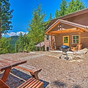Willa Secluded Leavenworth Cabin With Mtn Views And Fire Pit Exterior photo
