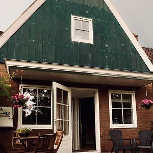 Bed and Breakfast Slapen Bij Jesse Broek in Waterland Exterior photo