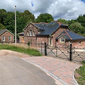 Apartament Pumping Station Holidays Cinderford Exterior photo