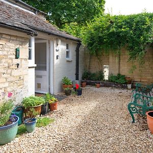 Apartament The Courtyard Cirencester Exterior photo