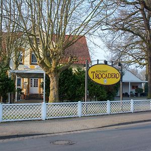 Hotel Restaurant Trocadero Hanower Exterior photo