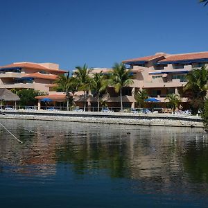 Hotel Porto Bello Gran Marina Puerto Aventuras Exterior photo