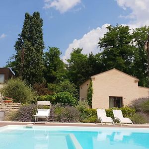 Apartament Charming Studio In Montalto Delle Marche 28 M² + Pool Exterior photo