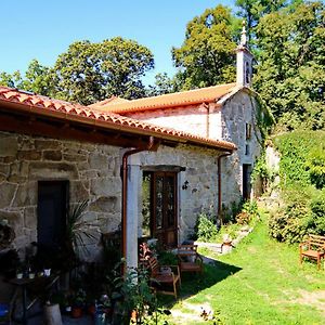 Bed and Breakfast Pazo De Chaioso Ribeira Sacra Maceda Exterior photo