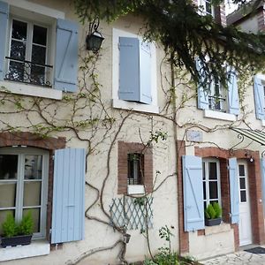 Bed and Breakfast La Ribambelle Saint-Brisson-sur-Loire Exterior photo