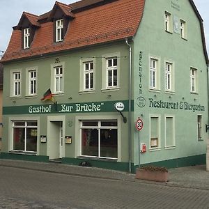 Bed and Breakfast Gasthof " Zur Bruecke" Alsleben Exterior photo