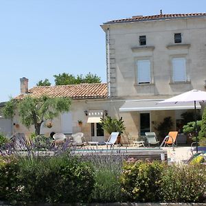 Bed and Breakfast Les Charmes De Vincent - Le Loft Cabernet Fronsac  Exterior photo