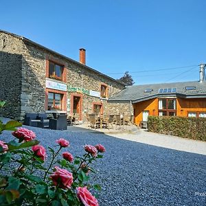 Bed and Breakfast Ferme St Martin Manhay Exterior photo