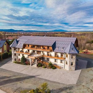 Orava Hotel Witanowa Exterior photo