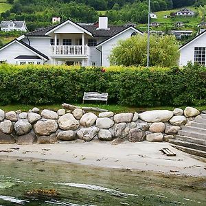 Two-Bedroom Holiday Home In Leikanger Leikanger  Exterior photo