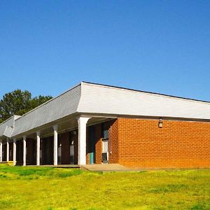 Budget Inn Franklinton Exterior photo