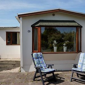 Willa Chalet At A Holiday Park In Opmeer Near Amsterdam Exterior photo